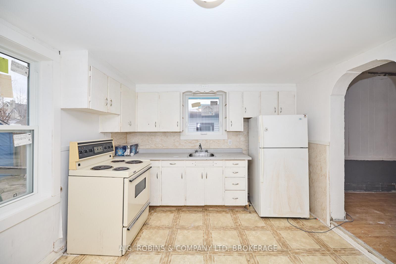 Photo 25 of 31 Wright Street, Welland, Lincoln/Crowland — HOMEH