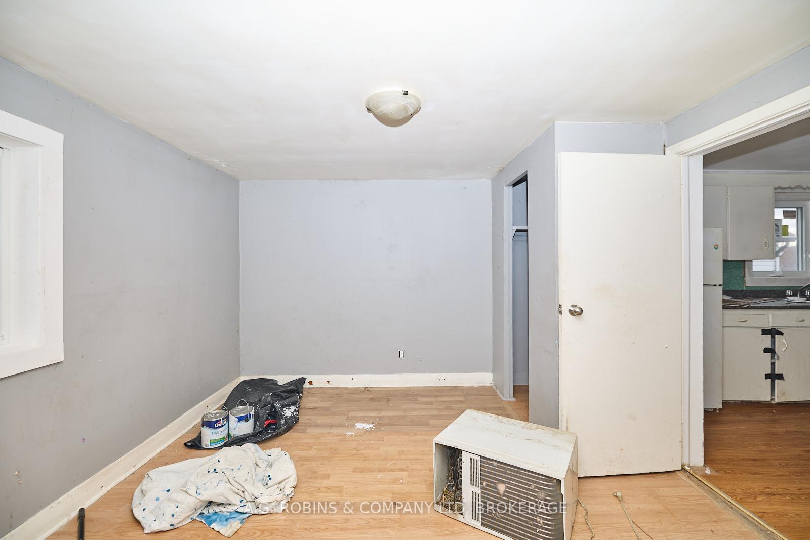 Photo 37 of 31 Wright Street, Welland, Lincoln/Crowland — HOMEH