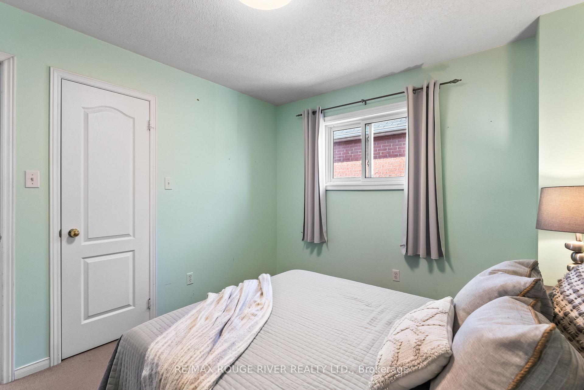 Photo 39 of 23 Dewbourne Place, Whitby, Pringle Creek — HOMEH