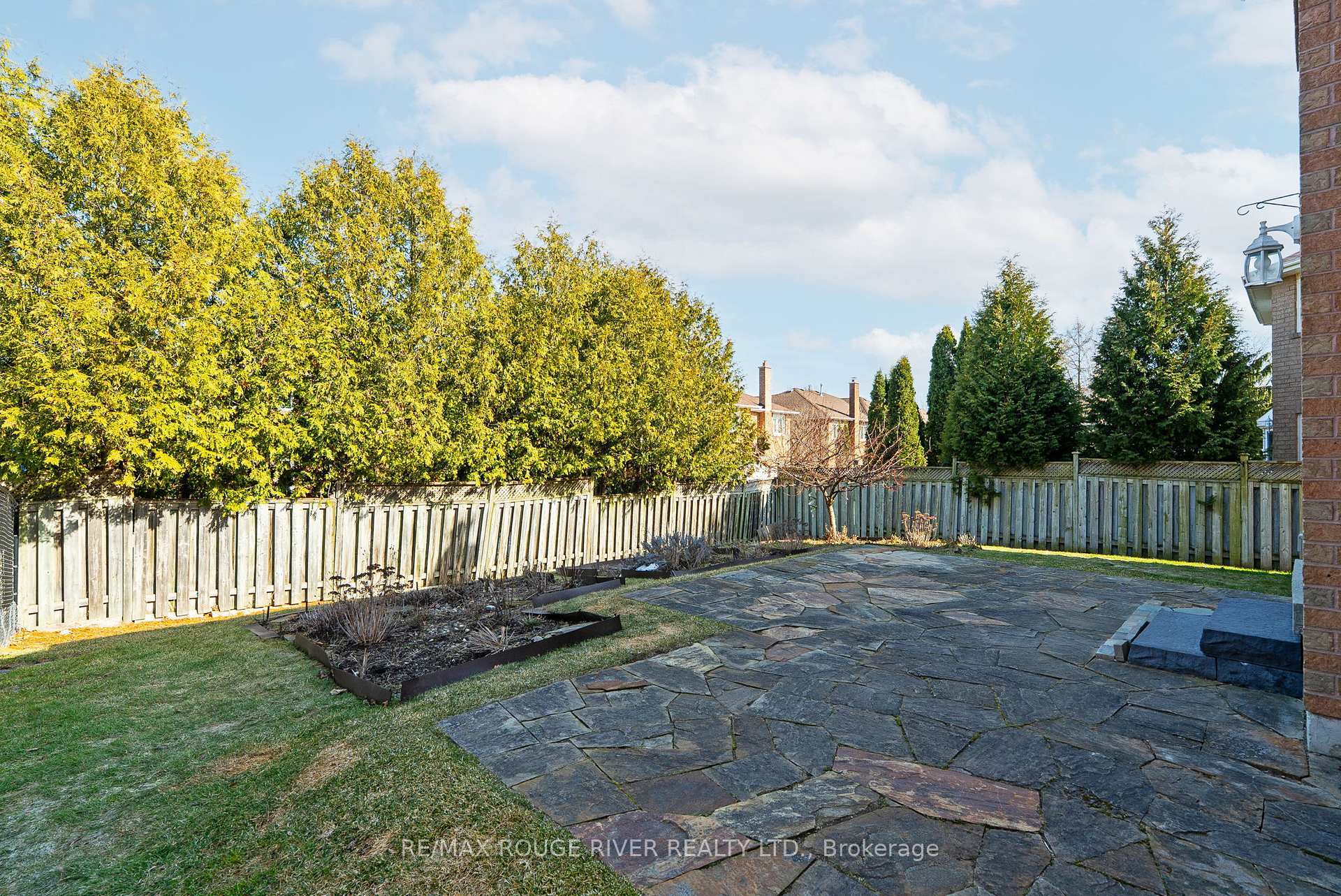 Photo 46 of 23 Dewbourne Place, Whitby, Pringle Creek — HOMEH