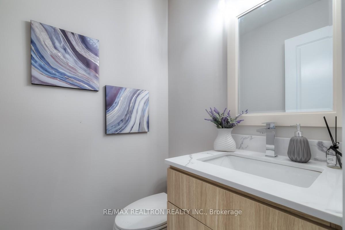 Photo 22 of 33 Flint Crescent, Whitby, Rolling Acres — HOMEH