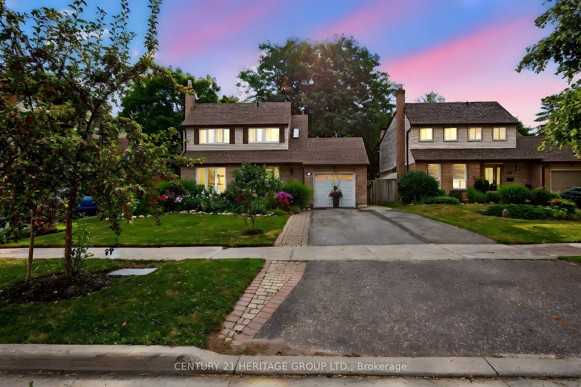Photo 1 of 57 Stoddart Drive, Aurora, Aurora Highlands — HOMEH