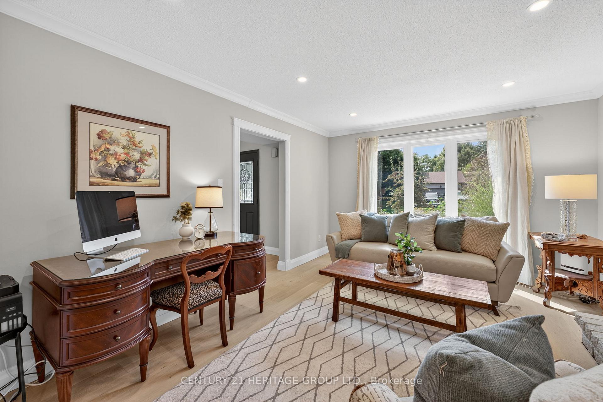 Photo 9 of 57 Stoddart Drive, Aurora, Aurora Highlands — HOMEH