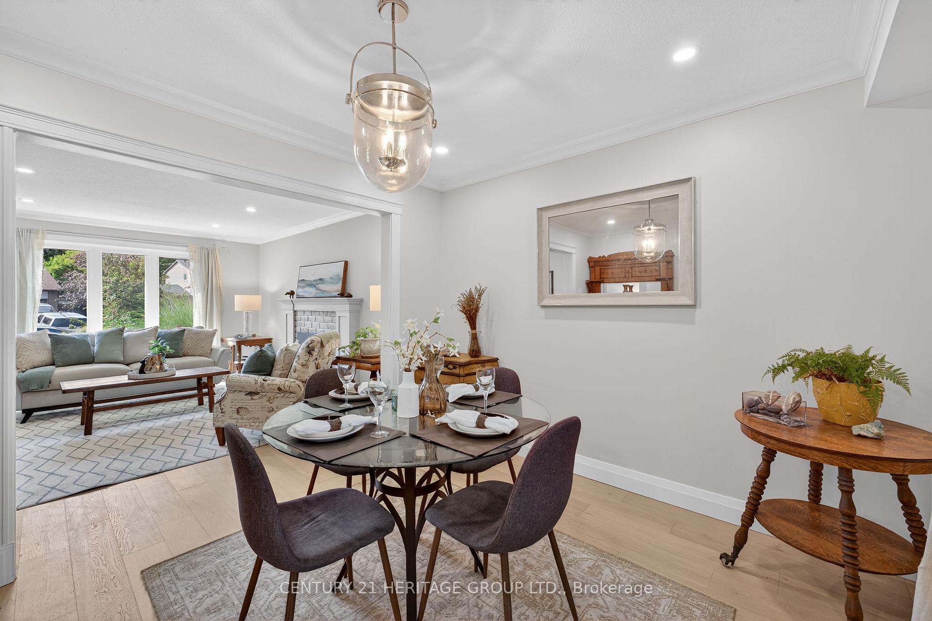 Photo 14 of 57 Stoddart Drive, Aurora, Aurora Highlands — HOMEH