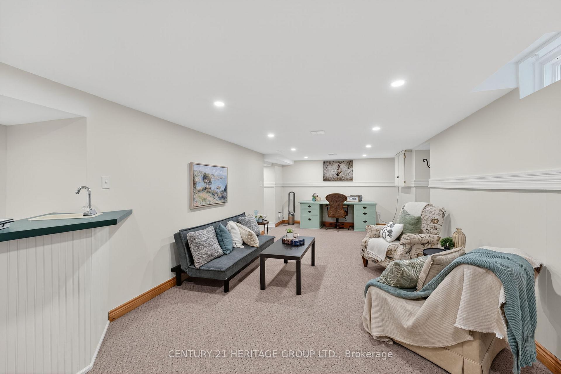 Photo 32 of 57 Stoddart Drive, Aurora, Aurora Highlands — HOMEH
