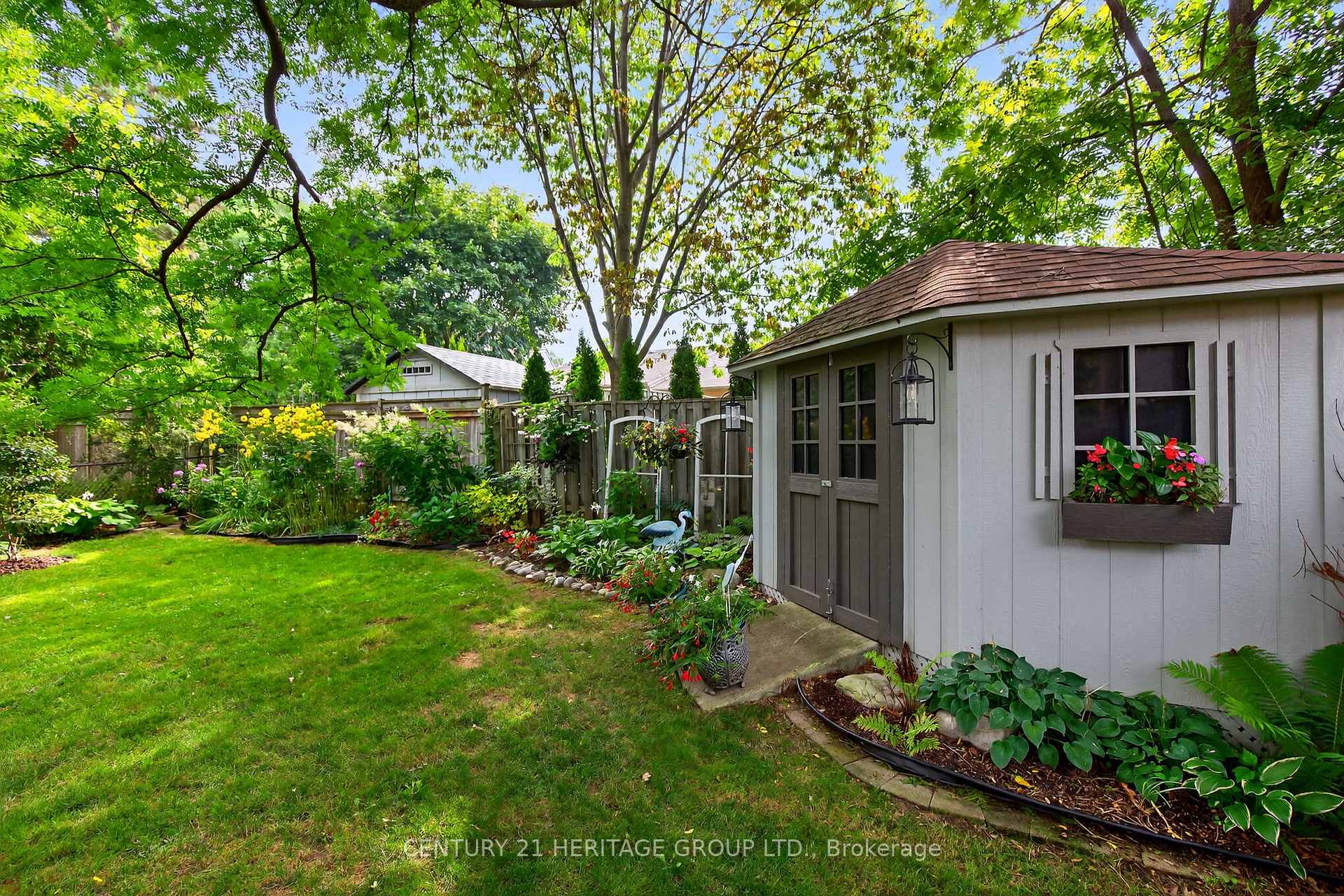 Photo 39 of 57 Stoddart Drive, Aurora, Aurora Highlands — HOMEH