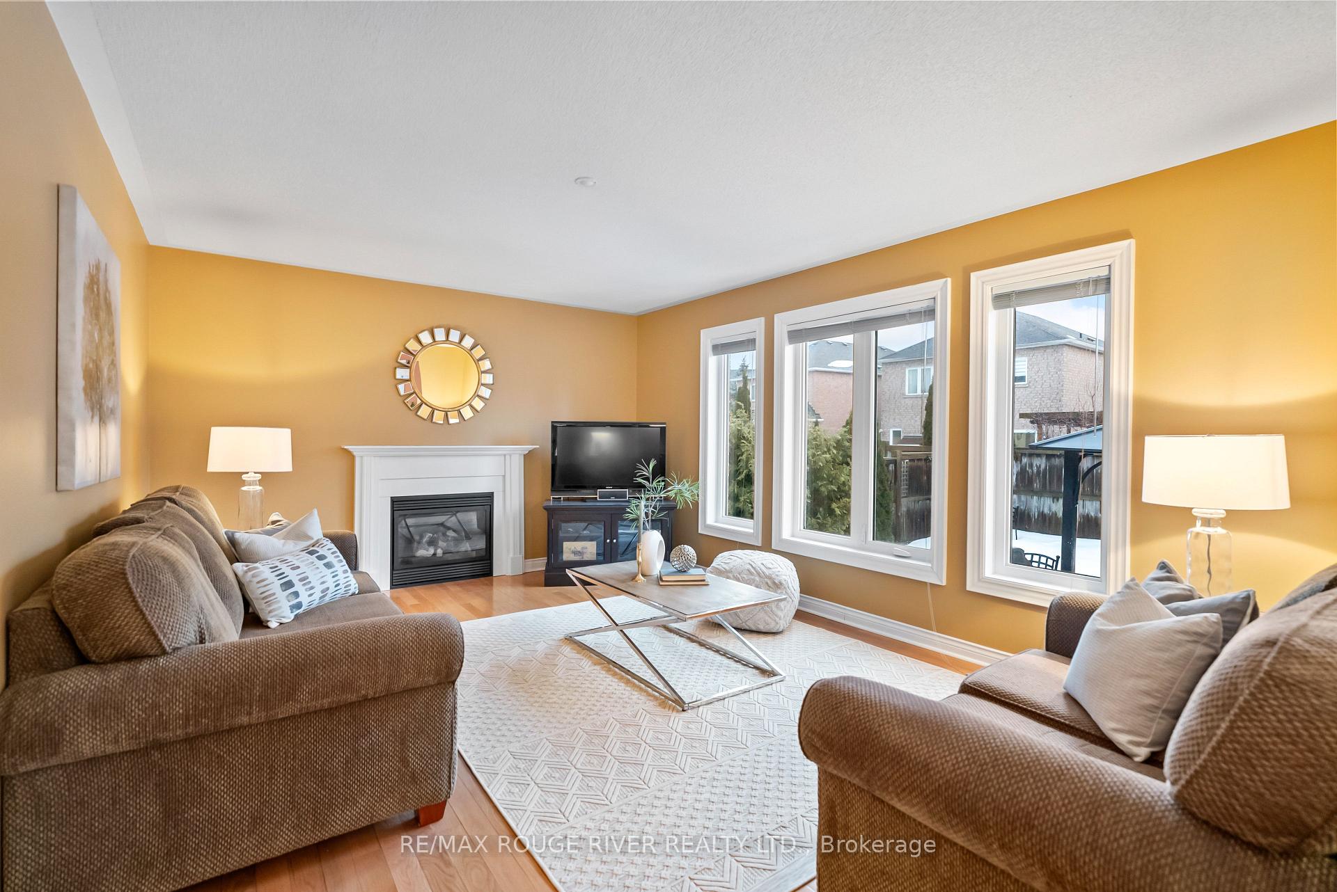 Photo 35 of 103 Sonley Drive, Whitby, Taunton North — HOMEH