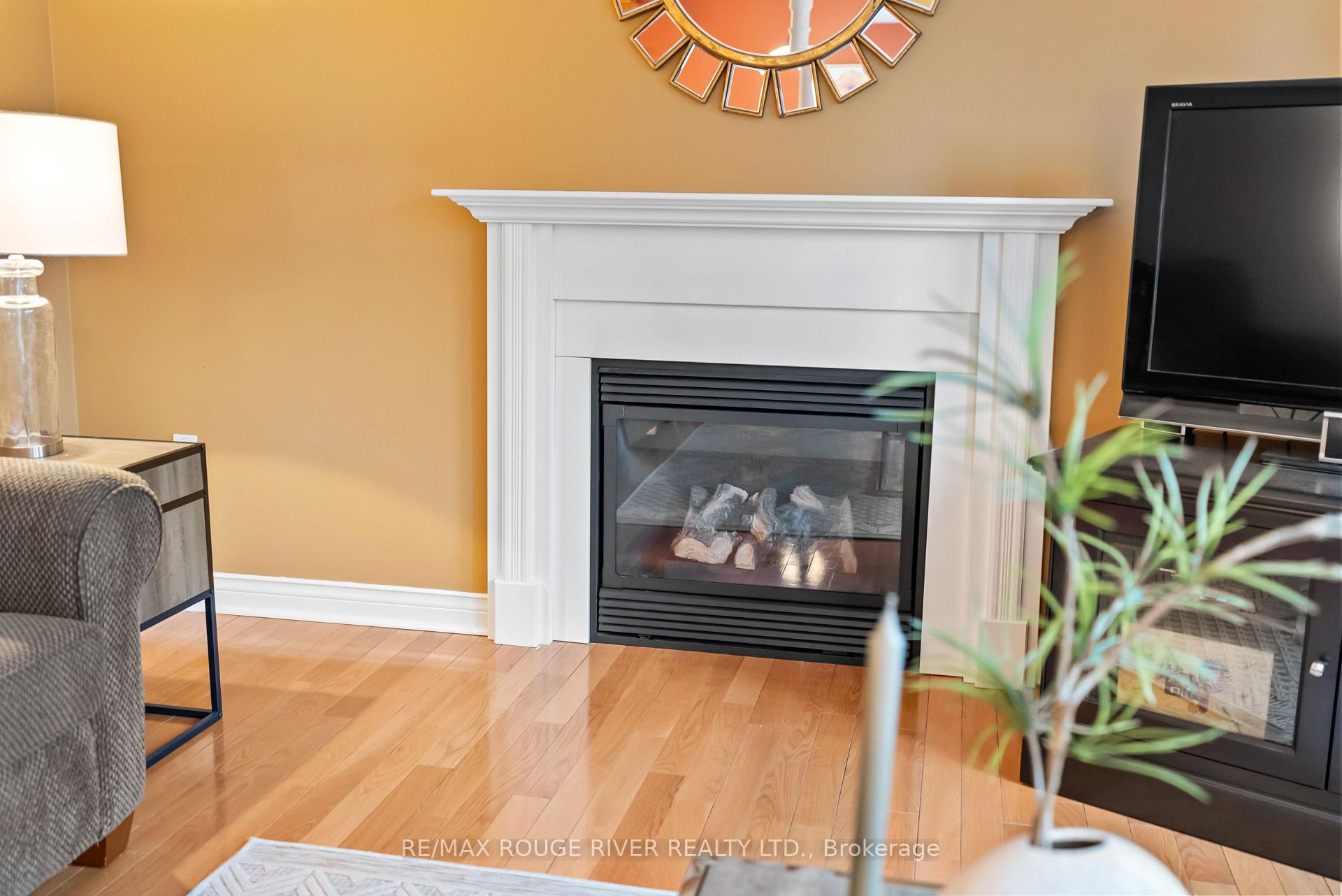 Photo 37 of 103 Sonley Drive, Whitby, Taunton North — HOMEH