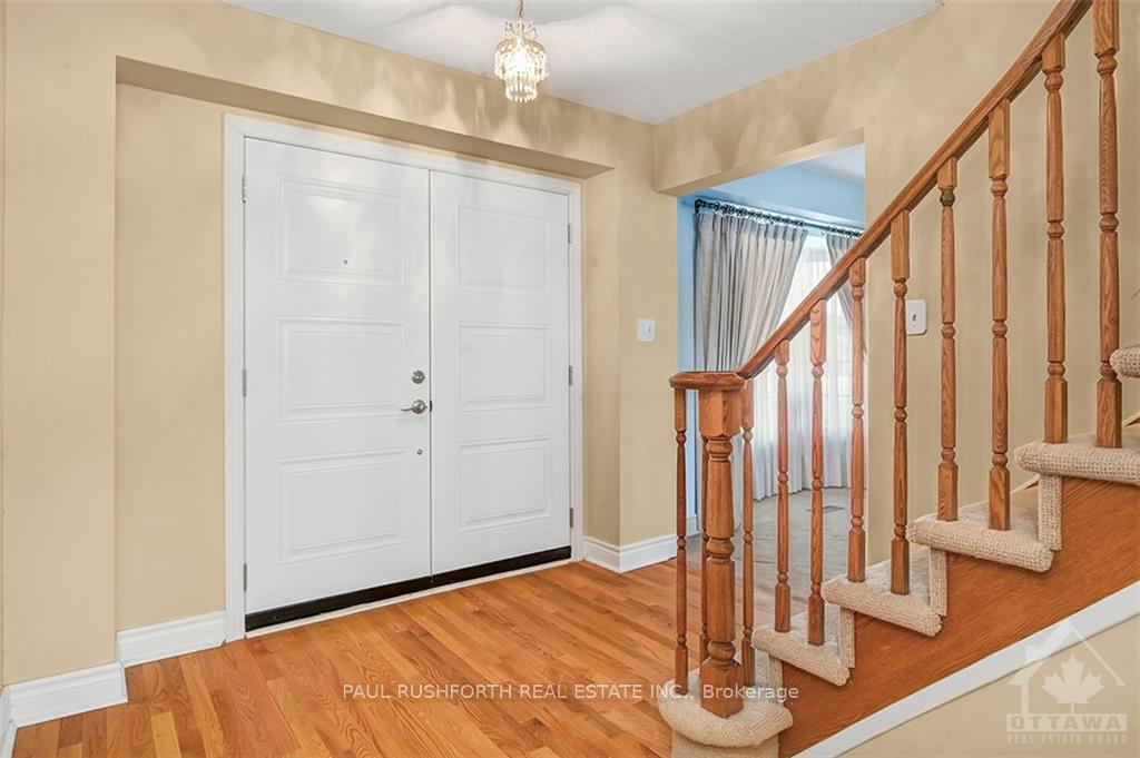 Photo 3 of 372 River Ridge Crescent, Ottawa, Bilberry Creek/Queenswood Heights — HOMEH