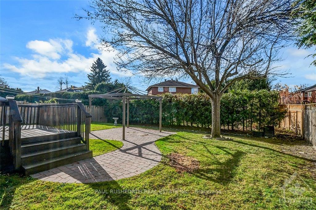 Photo 25 of 372 River Ridge Crescent, Ottawa, Bilberry Creek/Queenswood Heights — HOMEH