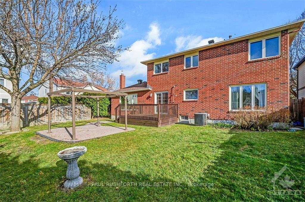 Photo 27 of 372 River Ridge Crescent, Ottawa, Bilberry Creek/Queenswood Heights — HOMEH
