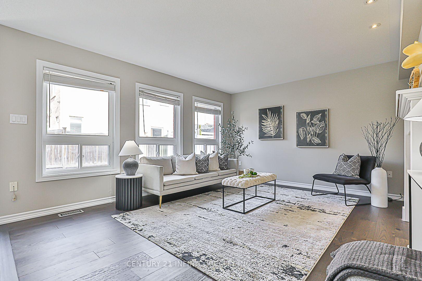 Photo 13 of 968 Greenleaf Circle, Oshawa, Taunton — HOMEH