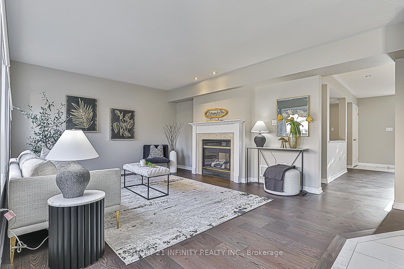 Photo 15 of 968 Greenleaf Circle, Oshawa, Taunton — HOMEH