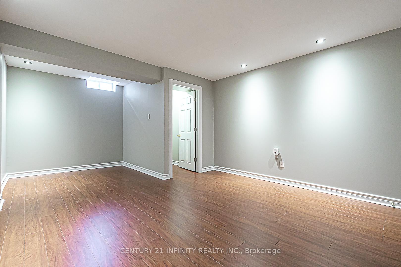 Photo 42 of 968 Greenleaf Circle, Oshawa, Taunton — HOMEH