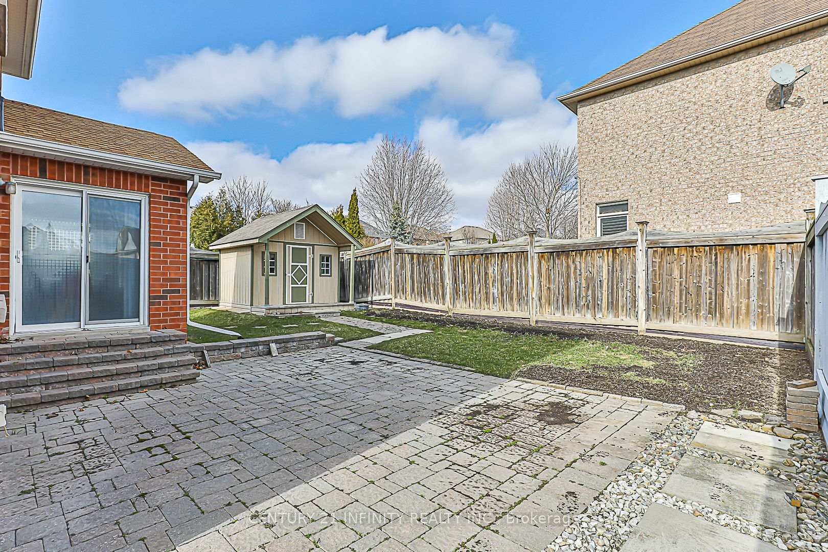 Photo 46 of 968 Greenleaf Circle, Oshawa, Taunton — HOMEH