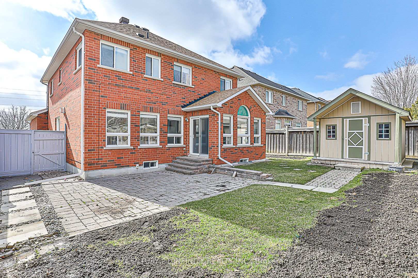 Photo 47 of 968 Greenleaf Circle, Oshawa, Taunton — HOMEH