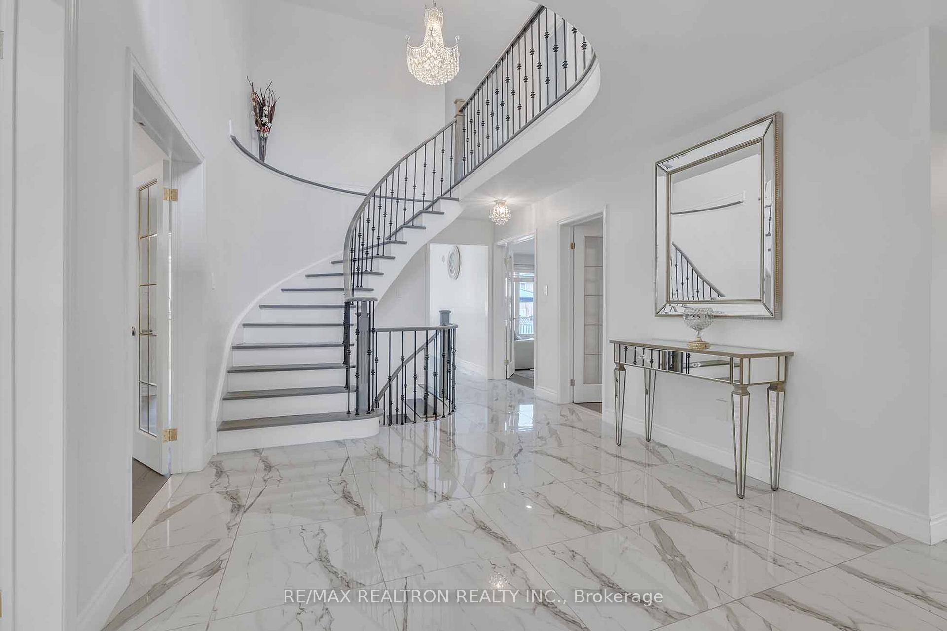 Photo 1 of 123 Mapes Avenue, Vaughan, West Woodbridge — HOMEH