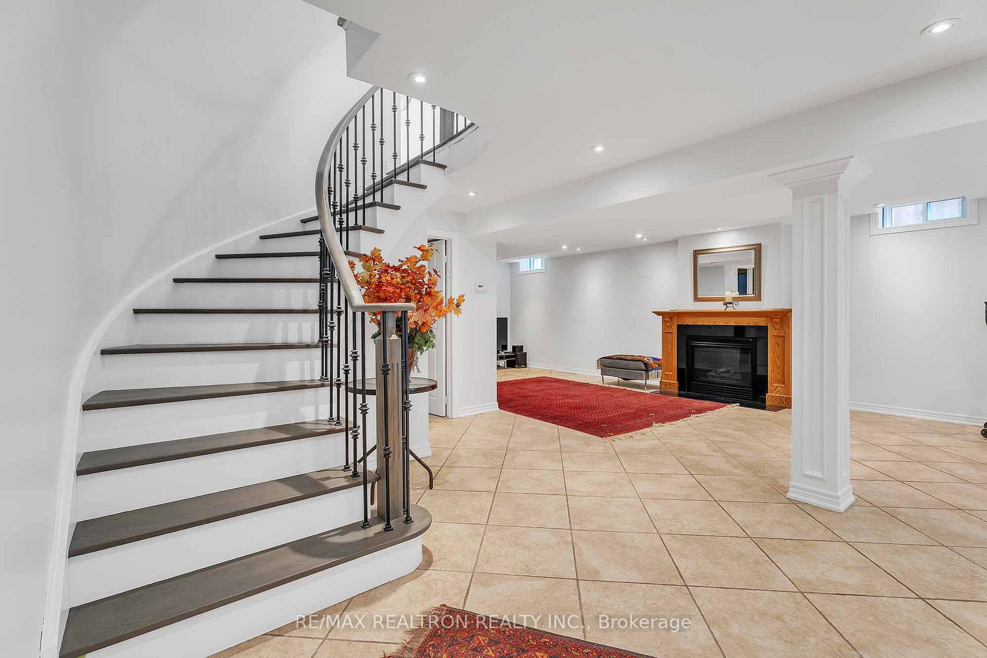 Photo 22 of 123 Mapes Avenue, Vaughan, West Woodbridge — HOMEH