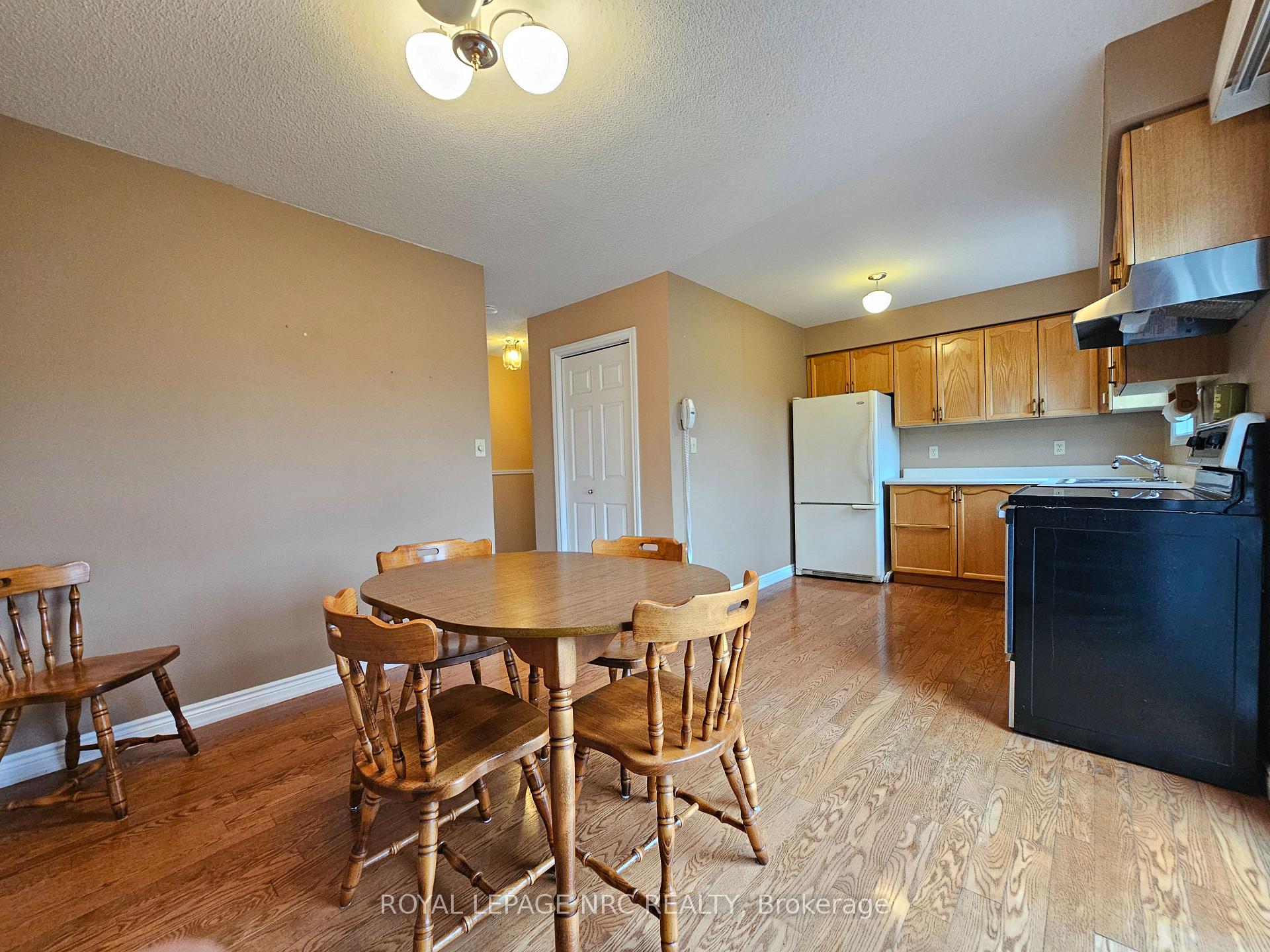 Photo 5 of 107 Commercial Street, Welland, Lincoln/Crowland — HOMEH