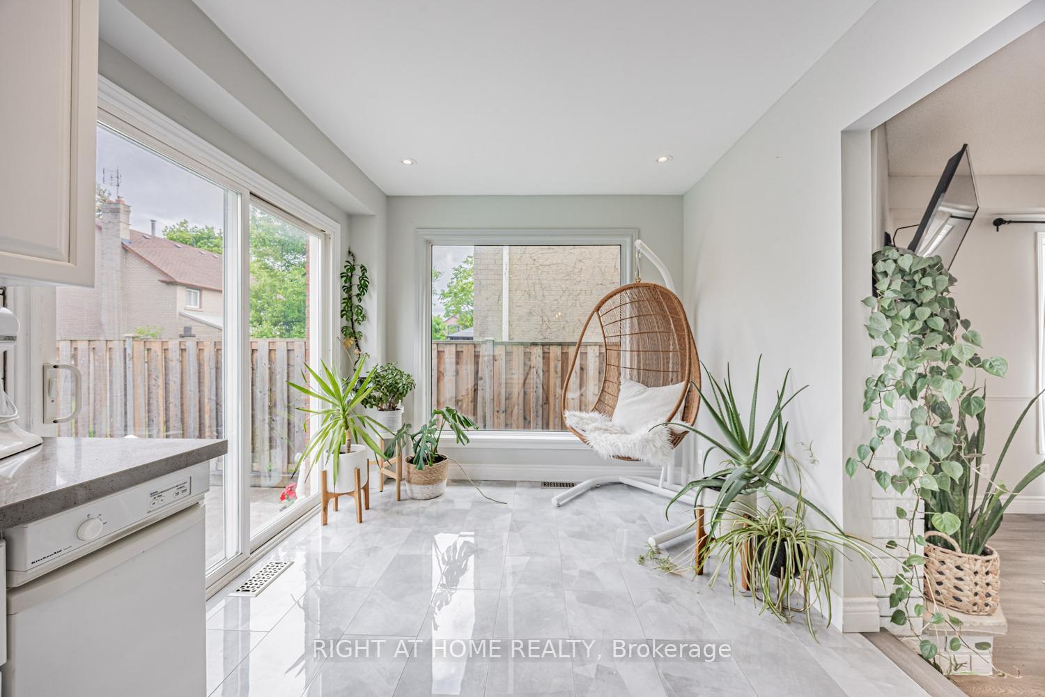 Photo 14 of 34 Beaumont Drive, Ajax, Central West — HOMEH