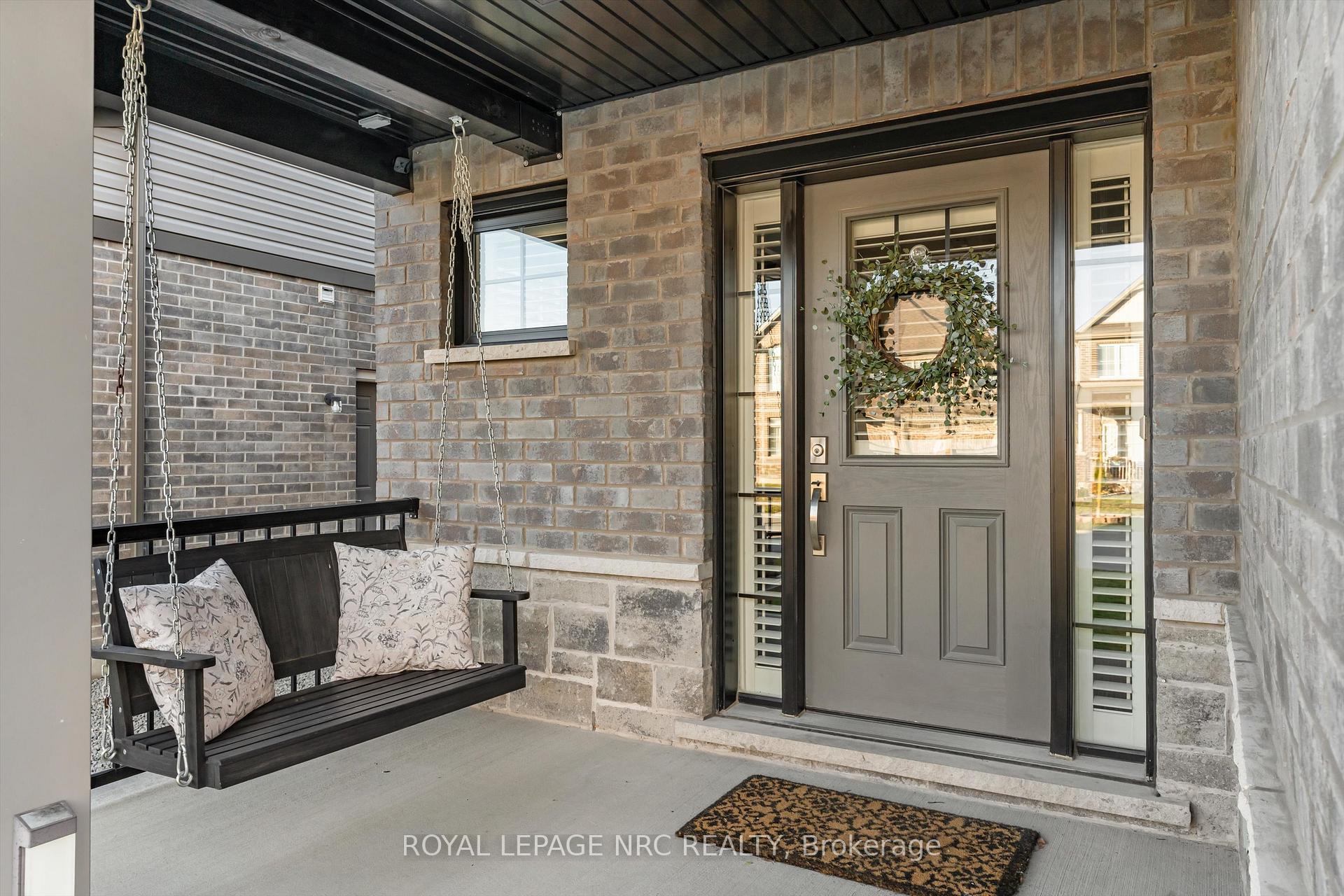 Photo 3 of 15 Crow Street, Welland, Coyle Creek — HOMEH