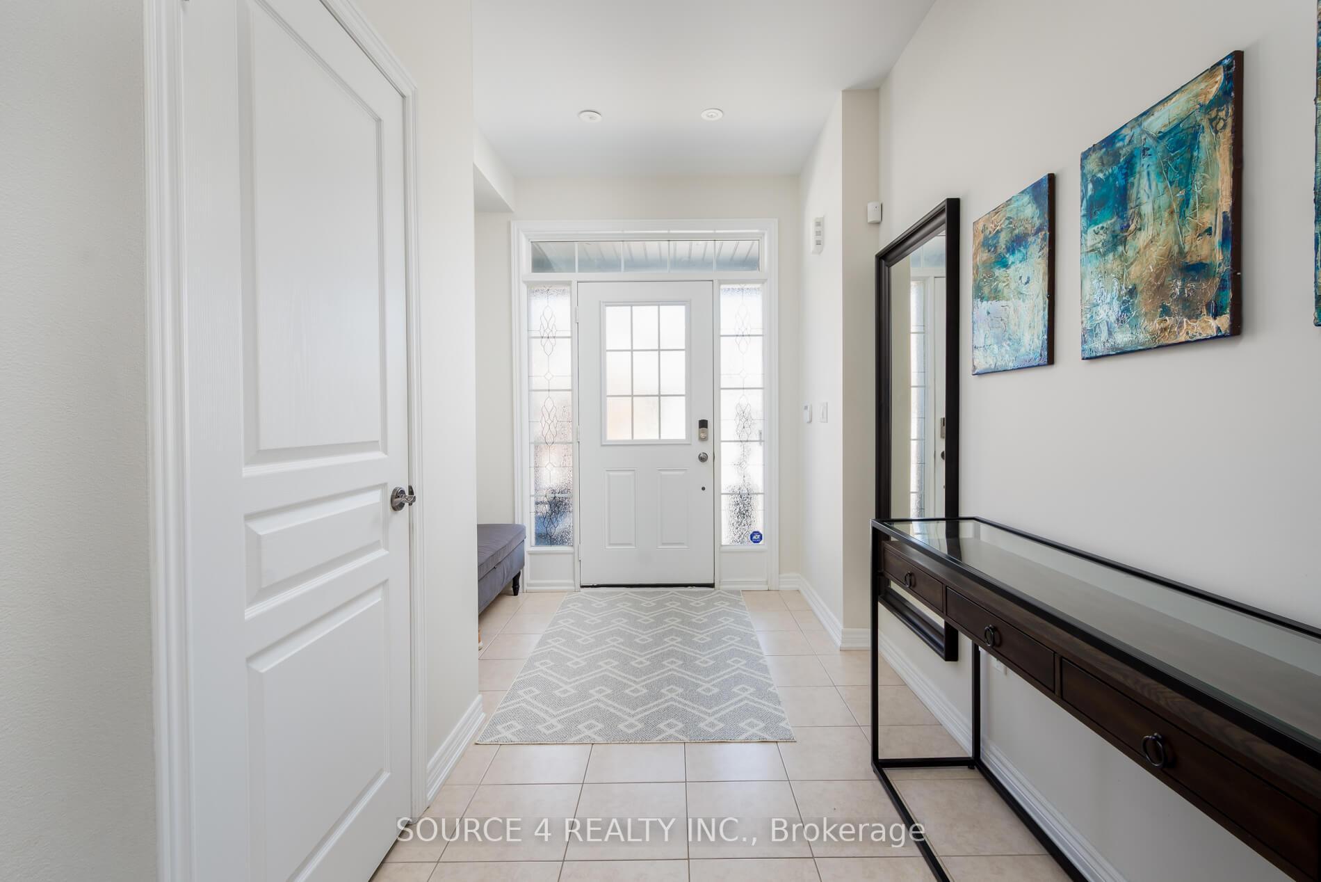 Photo 4 of 30 Alexie Way, Vaughan, Vellore Village — HOMEH