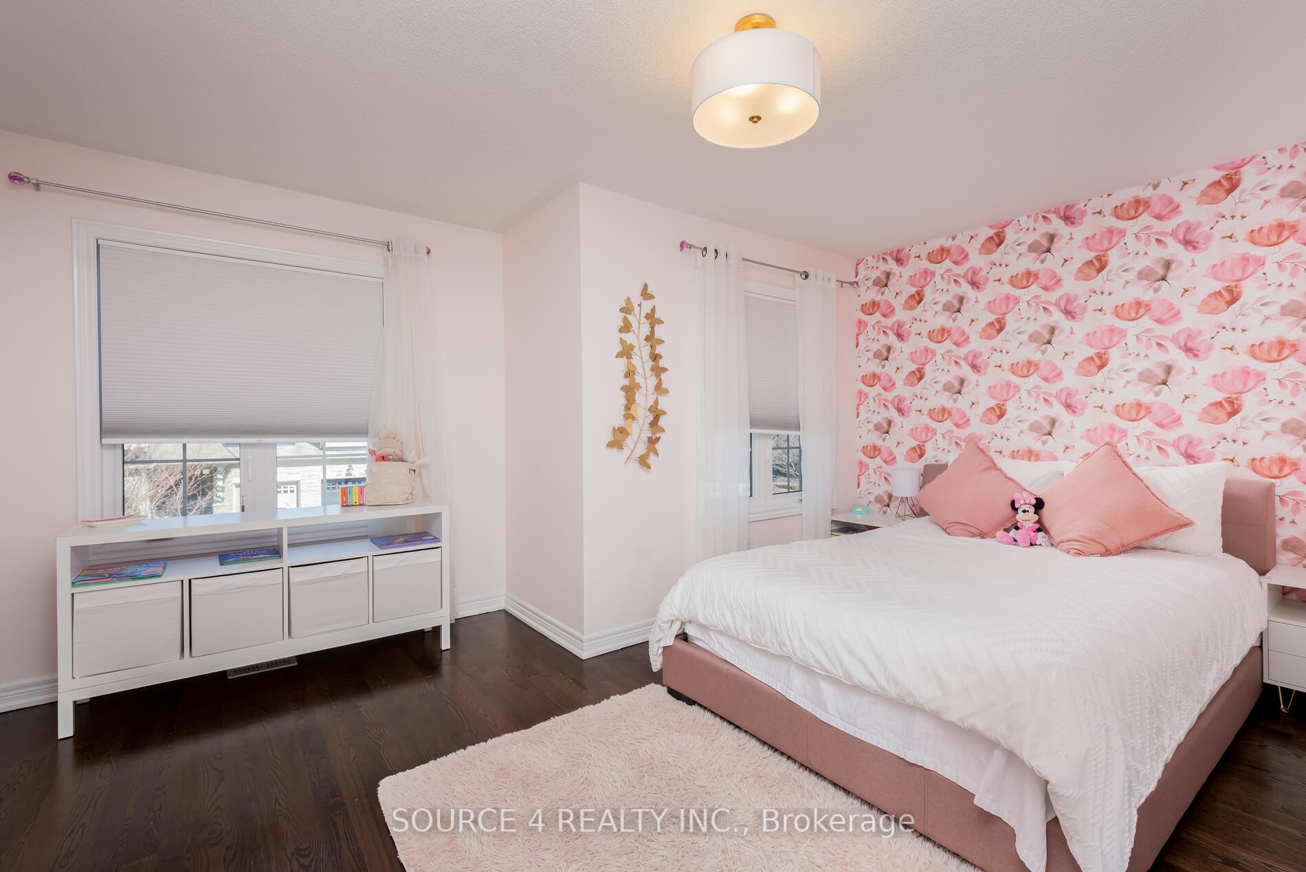 Photo 23 of 30 Alexie Way, Vaughan, Vellore Village — HOMEH