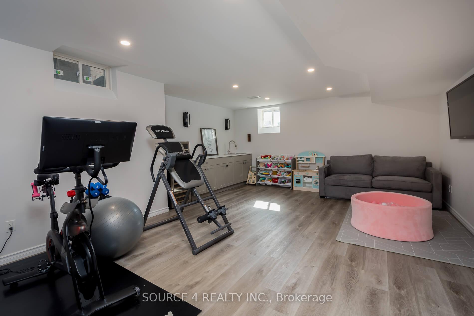 Photo 27 of 30 Alexie Way, Vaughan, Vellore Village — HOMEH