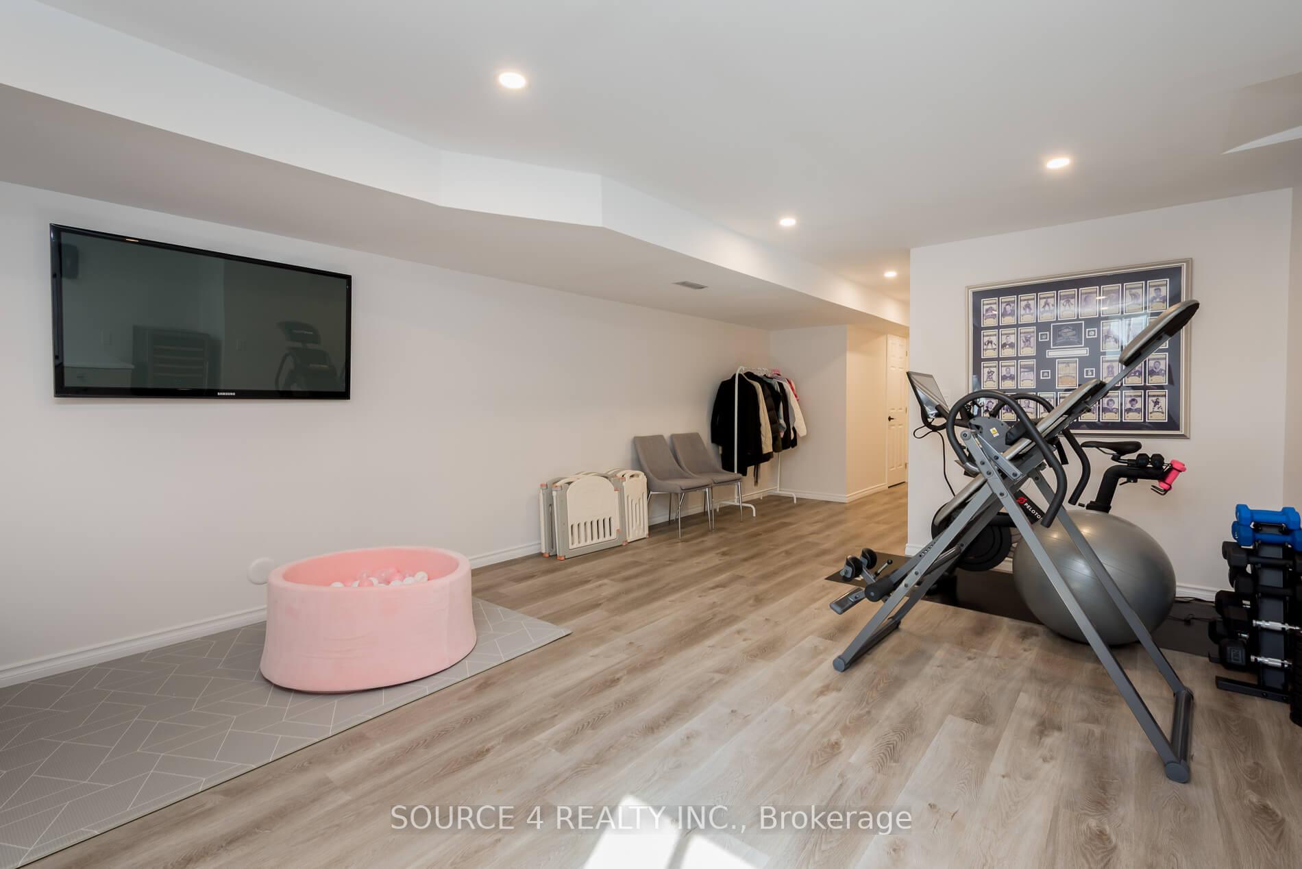 Photo 28 of 30 Alexie Way, Vaughan, Vellore Village — HOMEH