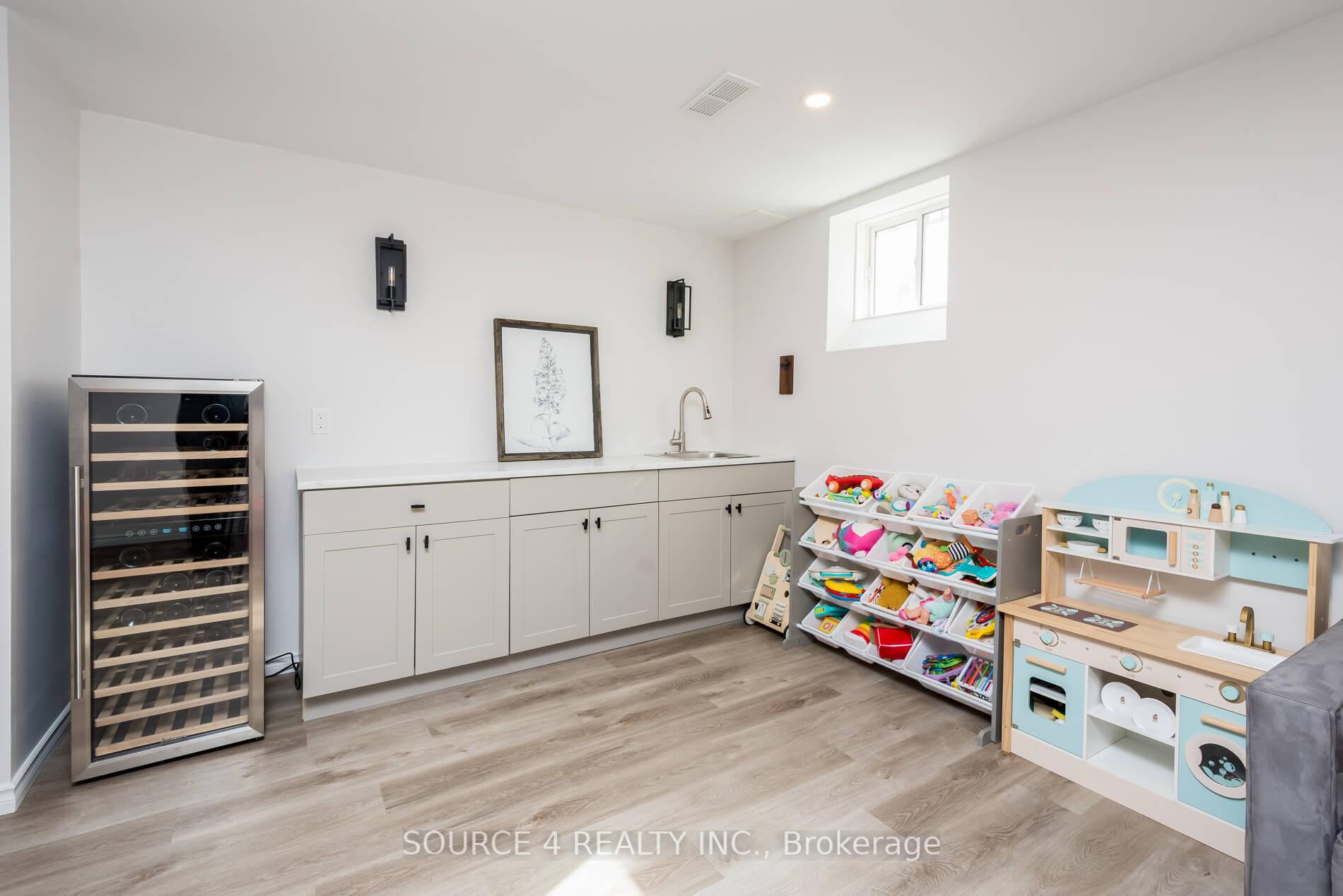 Photo 30 of 30 Alexie Way, Vaughan, Vellore Village — HOMEH