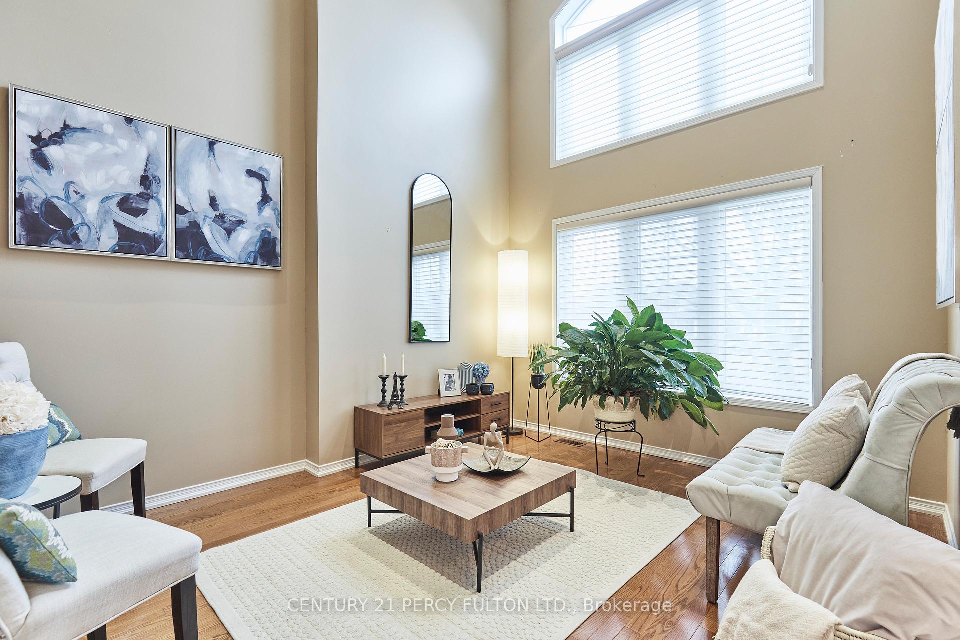 Photo 3 of 1463 Heartland Boulevard, Oshawa, Taunton — HOMEH
