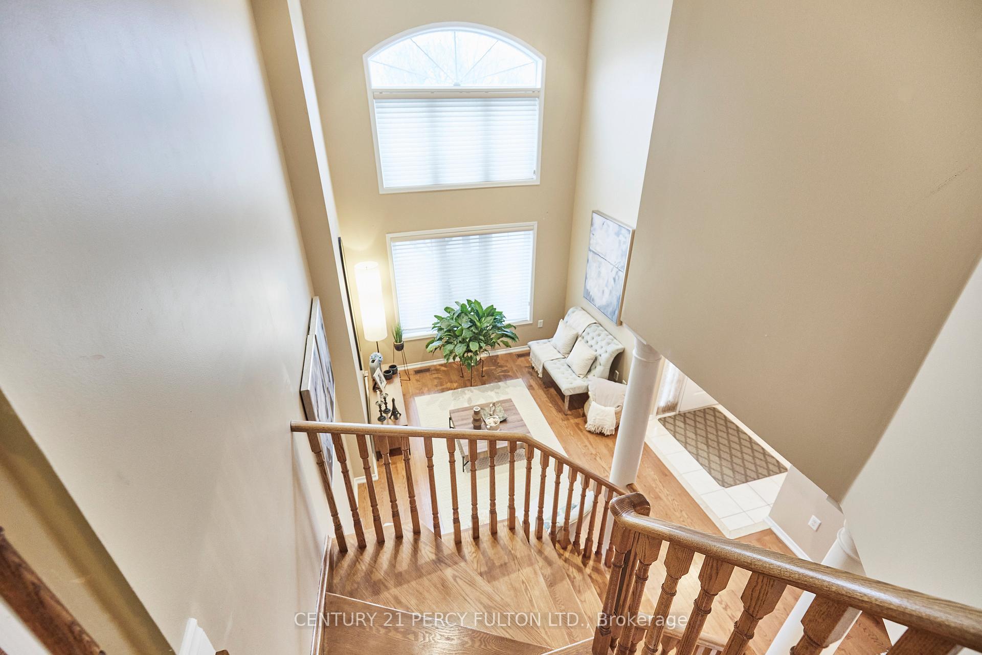 Photo 6 of 1463 Heartland Boulevard, Oshawa, Taunton — HOMEH