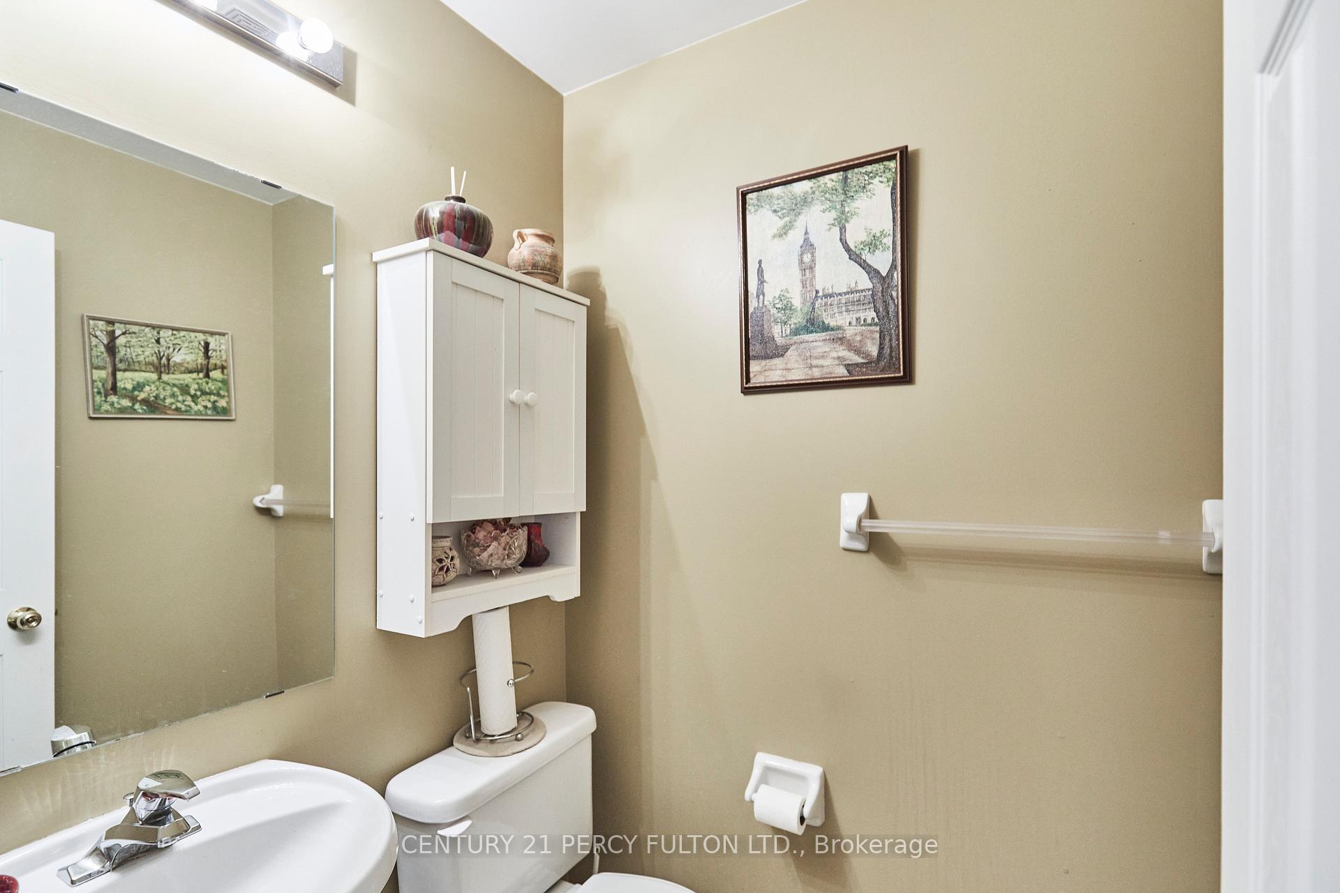 Photo 8 of 1463 Heartland Boulevard, Oshawa, Taunton — HOMEH