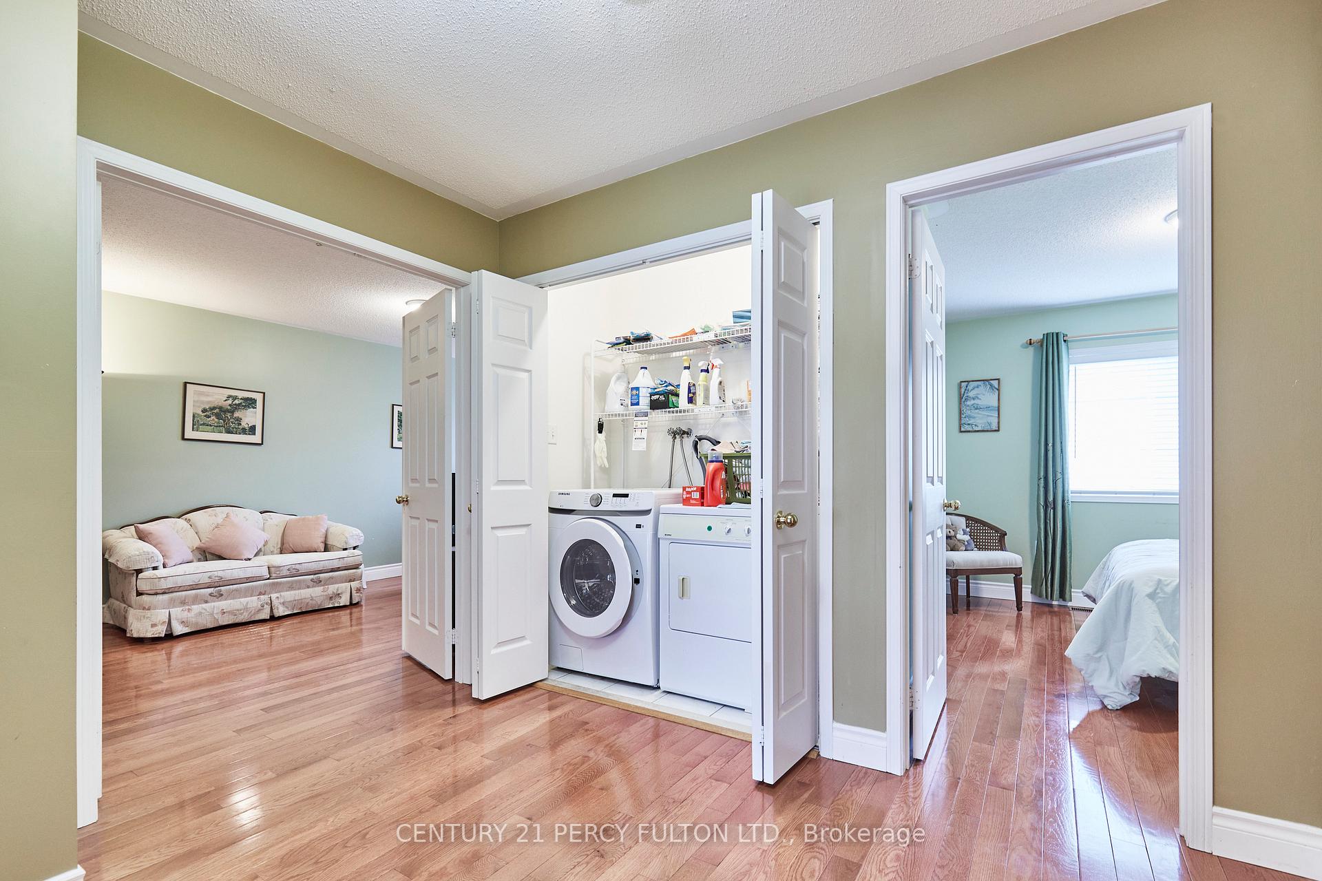 Photo 18 of 1463 Heartland Boulevard, Oshawa, Taunton — HOMEH