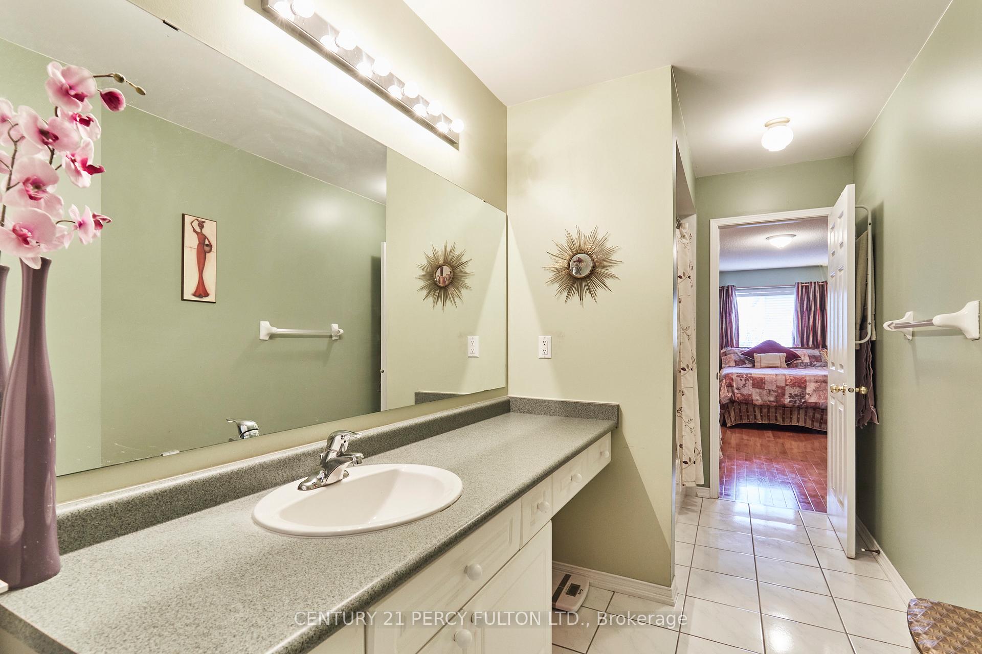 Photo 23 of 1463 Heartland Boulevard, Oshawa, Taunton — HOMEH