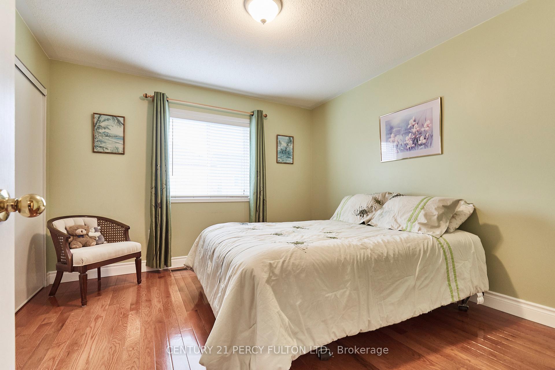 Photo 24 of 1463 Heartland Boulevard, Oshawa, Taunton — HOMEH
