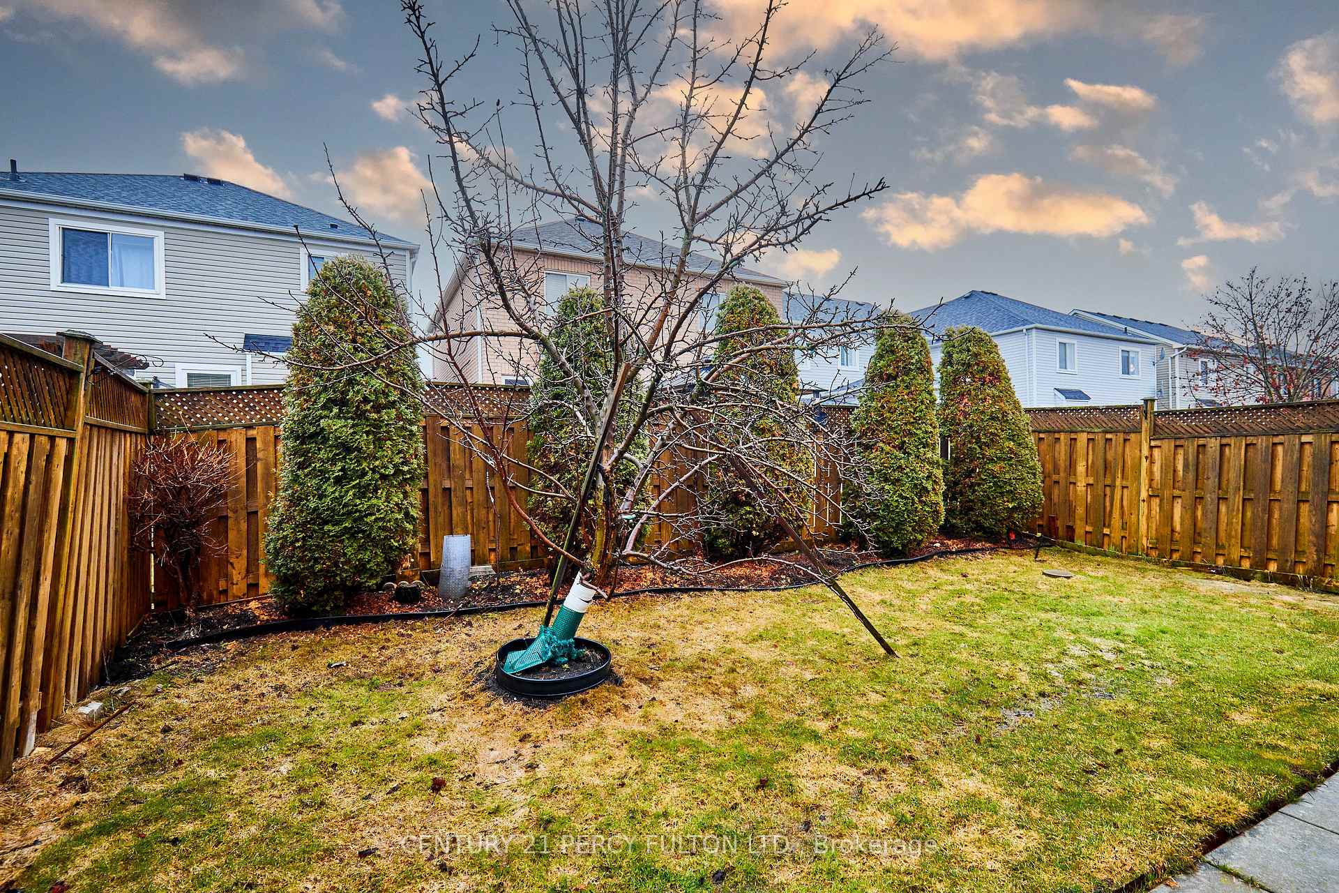 Photo 27 of 1463 Heartland Boulevard, Oshawa, Taunton — HOMEH