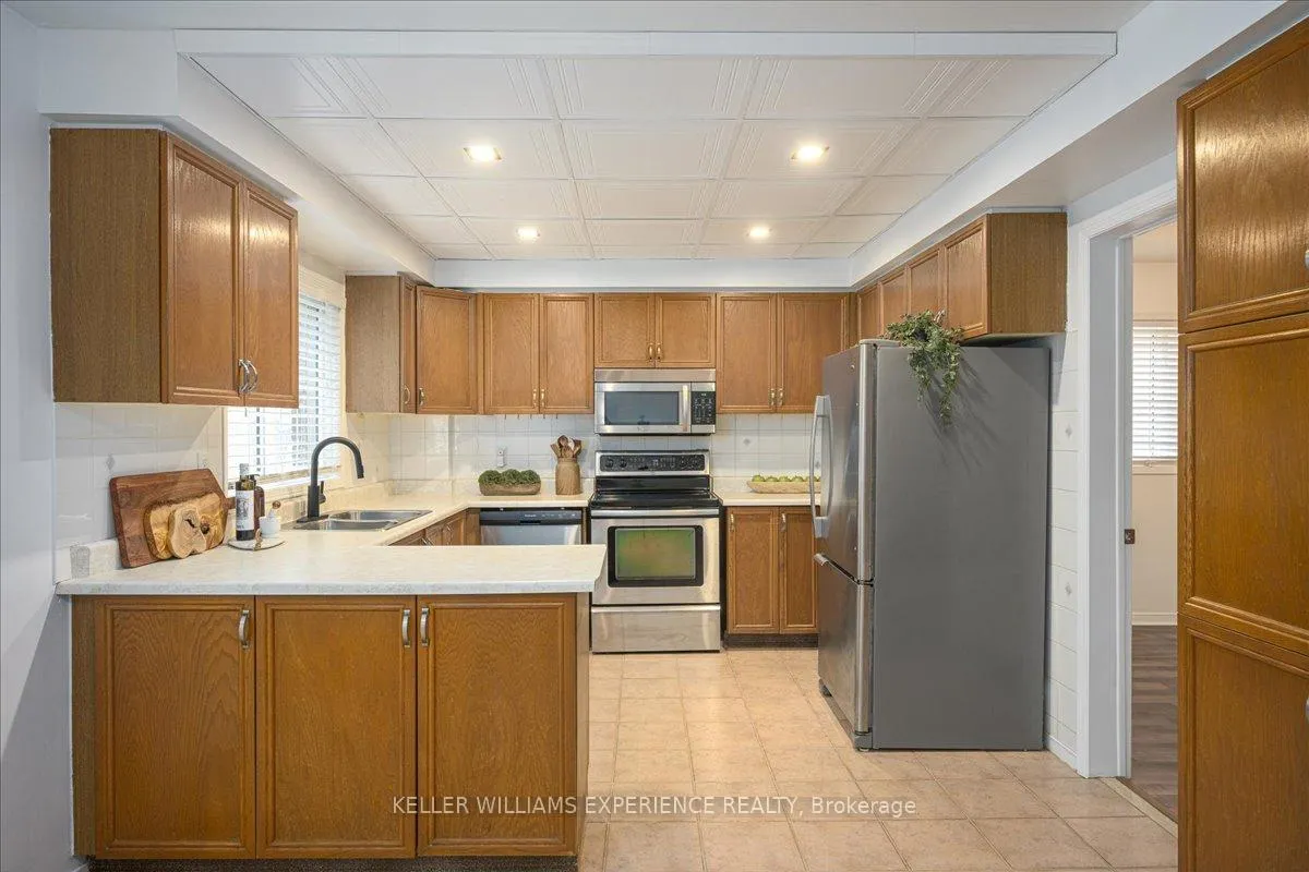 Photo 34 of 22 River Ridge Road, Barrie, Bayshore — HOMEH