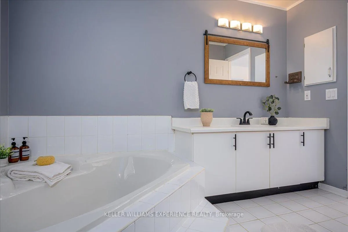 Photo 51 of 22 River Ridge Road, Barrie, Bayshore — HOMEH