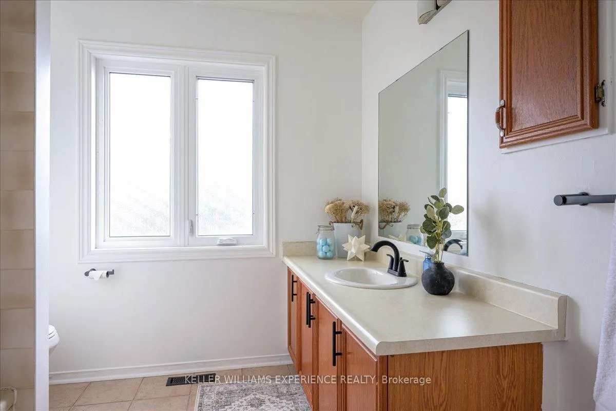 Photo 65 of 22 River Ridge Road, Barrie, Bayshore — HOMEH