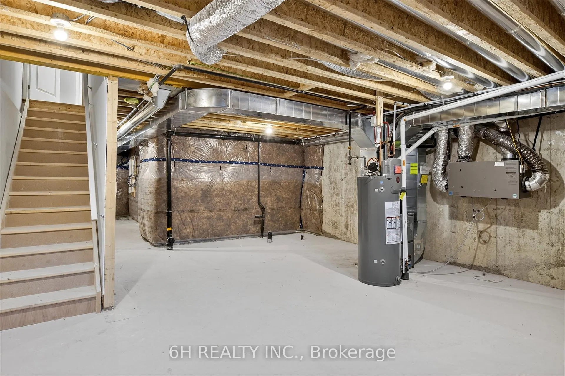 Photo 32 of 736 Carpenter Trail, Peterborough, Monaghan Ward 2 — HOMEH