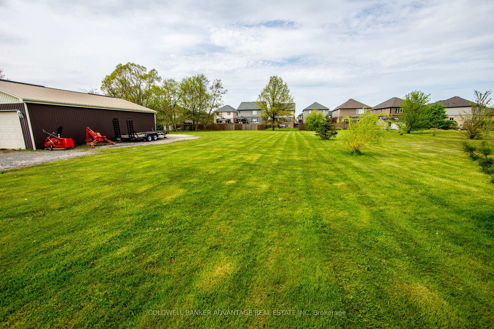 Photo 2 of 698 Gaiser Road, Welland, Coyle Creek — HOMEH