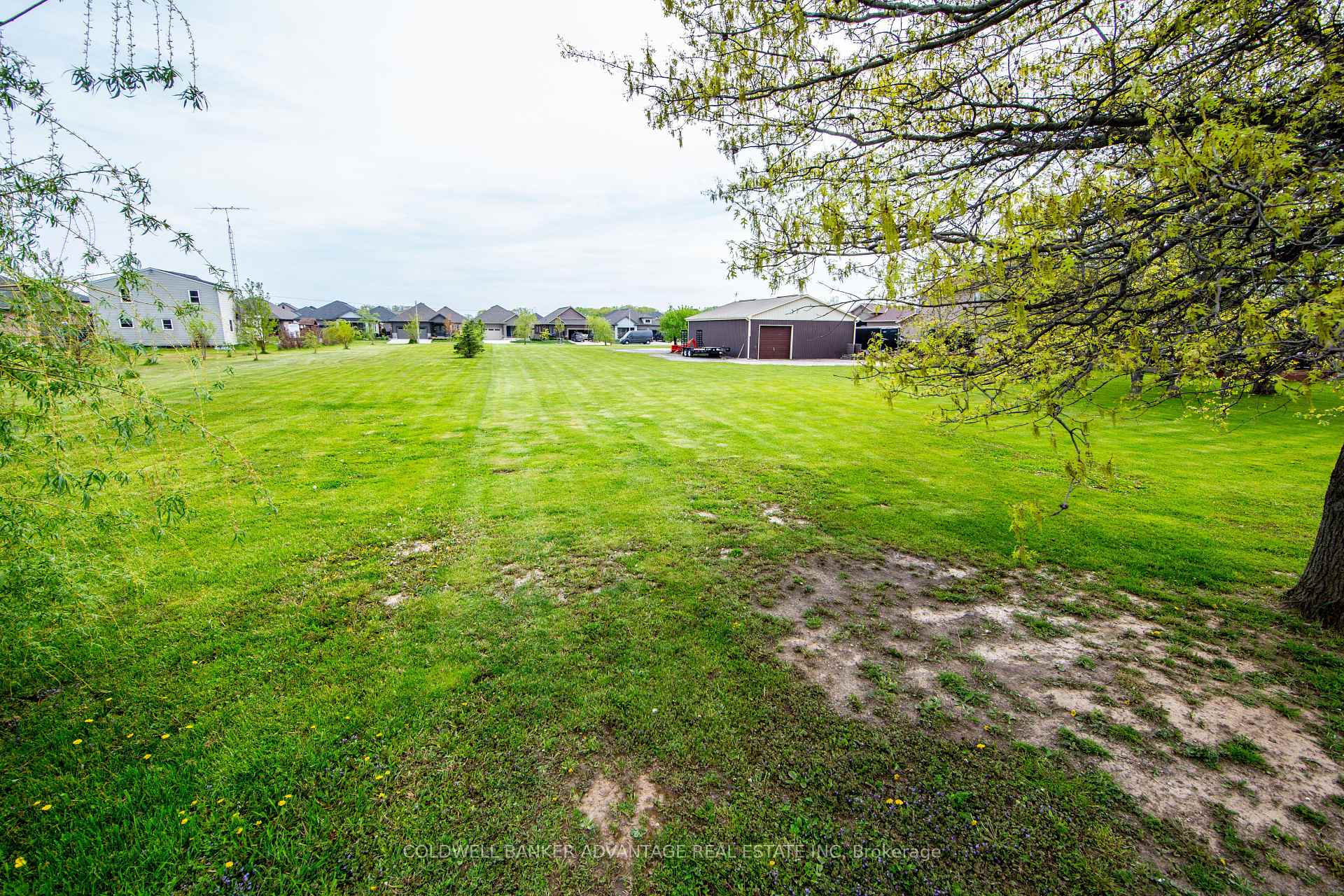 Photo 4 of 698 Gaiser Road, Welland, Coyle Creek — HOMEH