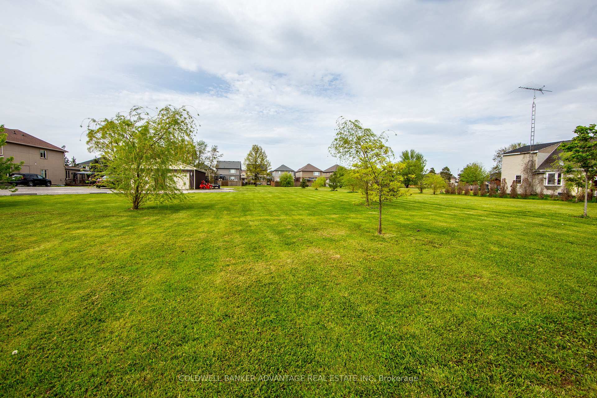 Photo 5 of 698 Gaiser Road, Welland, Coyle Creek — HOMEH