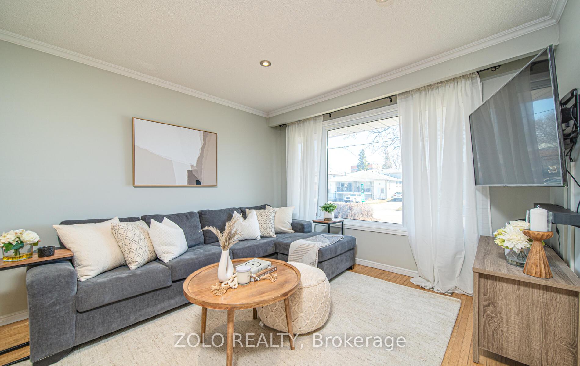 Photo 9 of 196 Durham Street, Oshawa, Vanier — HOMEH