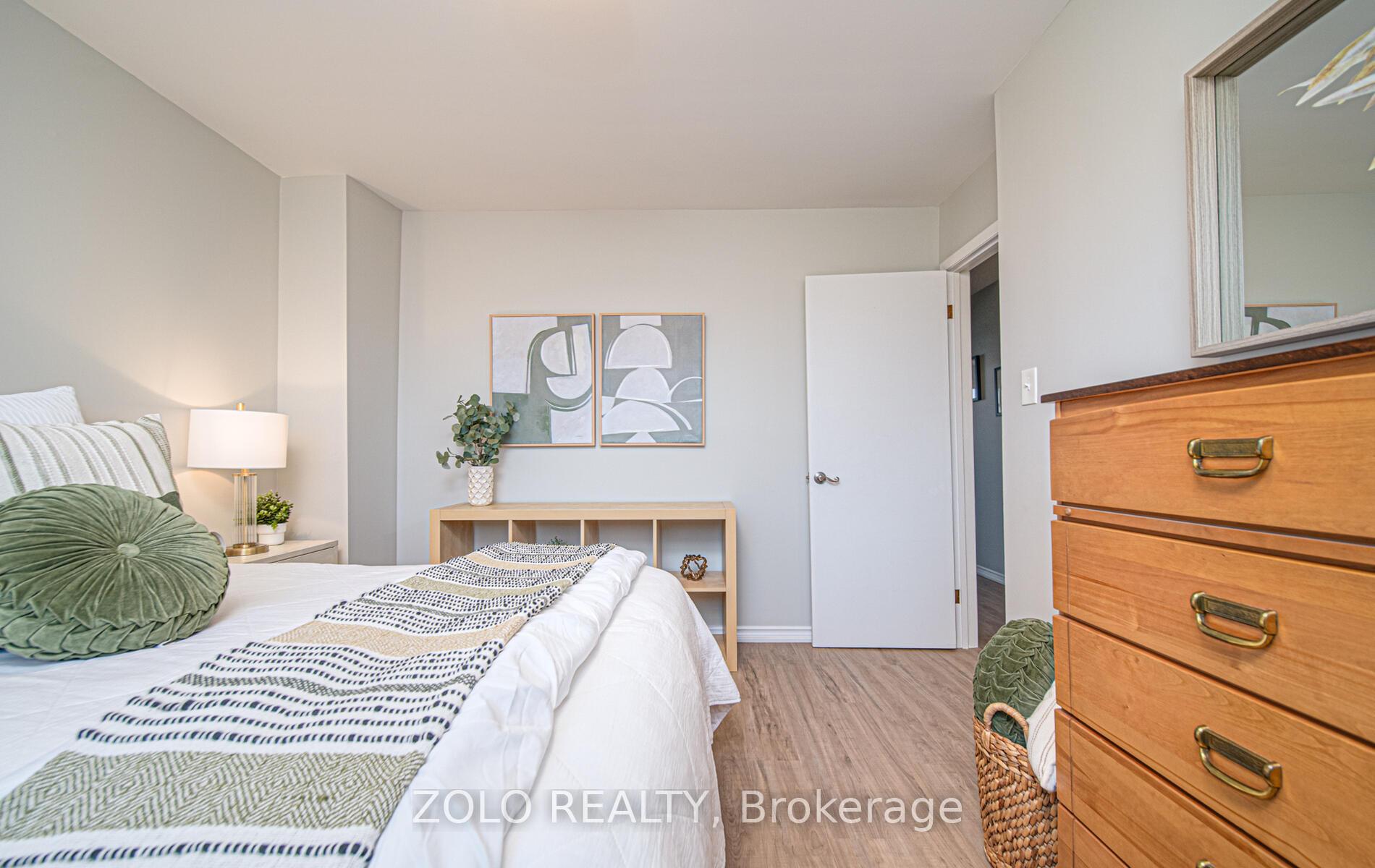 Photo 22 of 196 Durham Street, Oshawa, Vanier — HOMEH