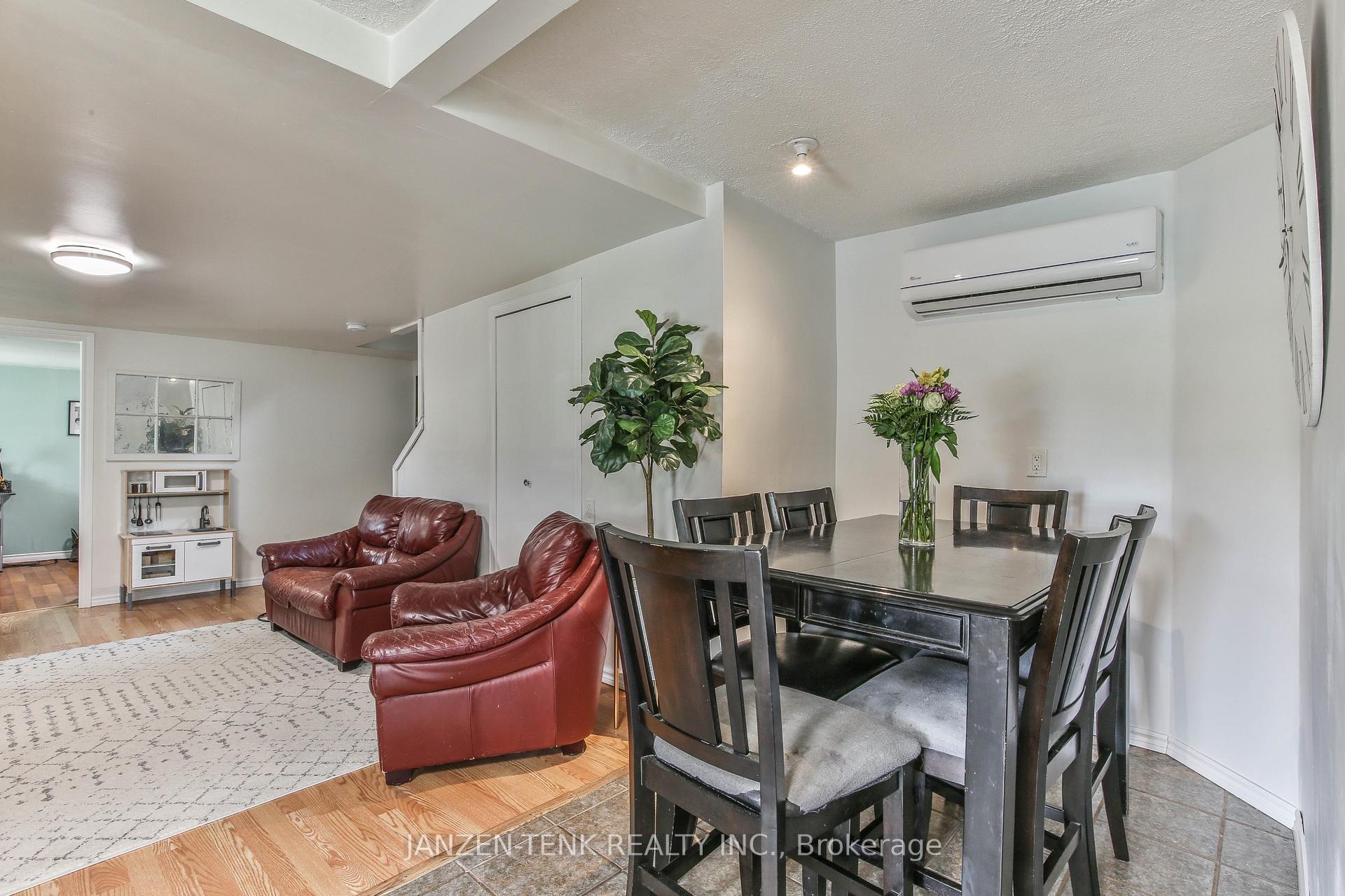 Photo 12 of 9361 Richmond Road, Bayham, Richmond — HOMEH
