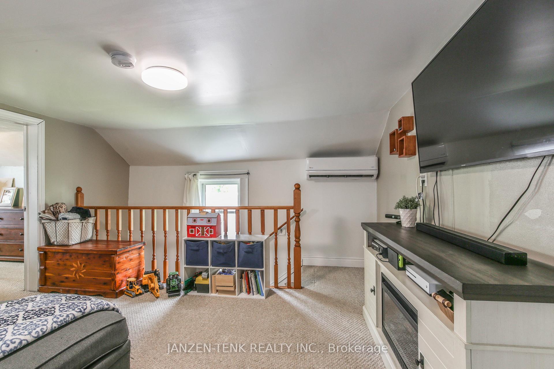 Photo 19 of 9361 Richmond Road, Bayham, Richmond — HOMEH