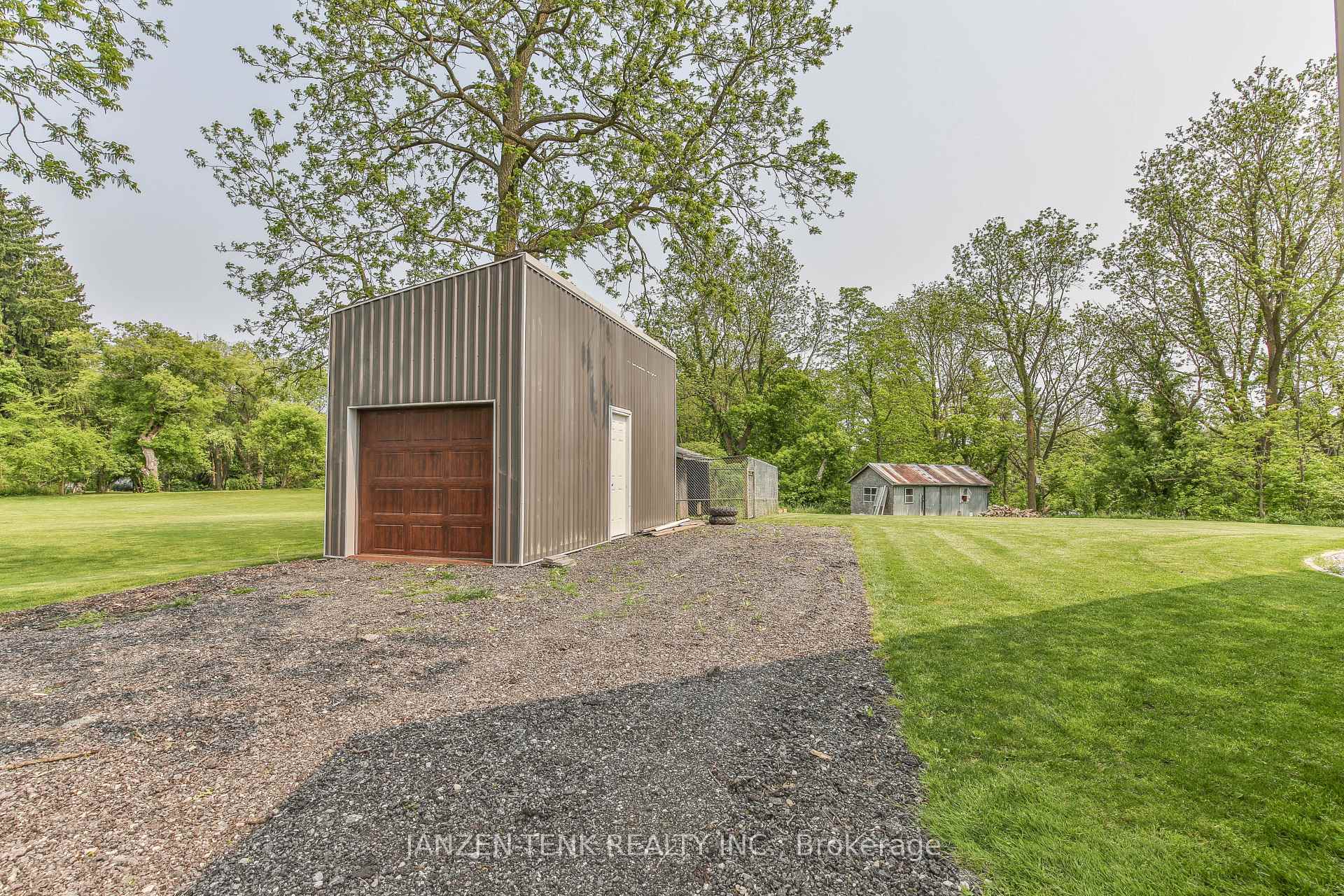 Photo 26 of 9361 Richmond Road, Bayham, Richmond — HOMEH