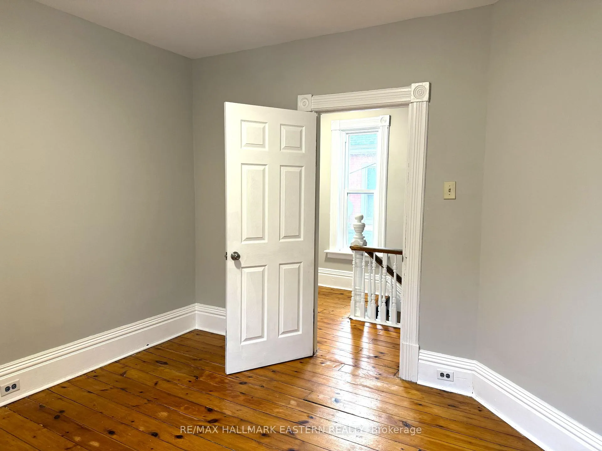 Photo 19 of 215 Stewart Street, Peterborough, Town Ward 3 — HOMEH